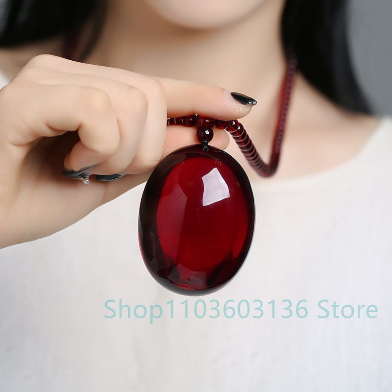 Men'S Accessories Drop Shipping - Natural Burgundy Amber Beeswax Pendant Necklace