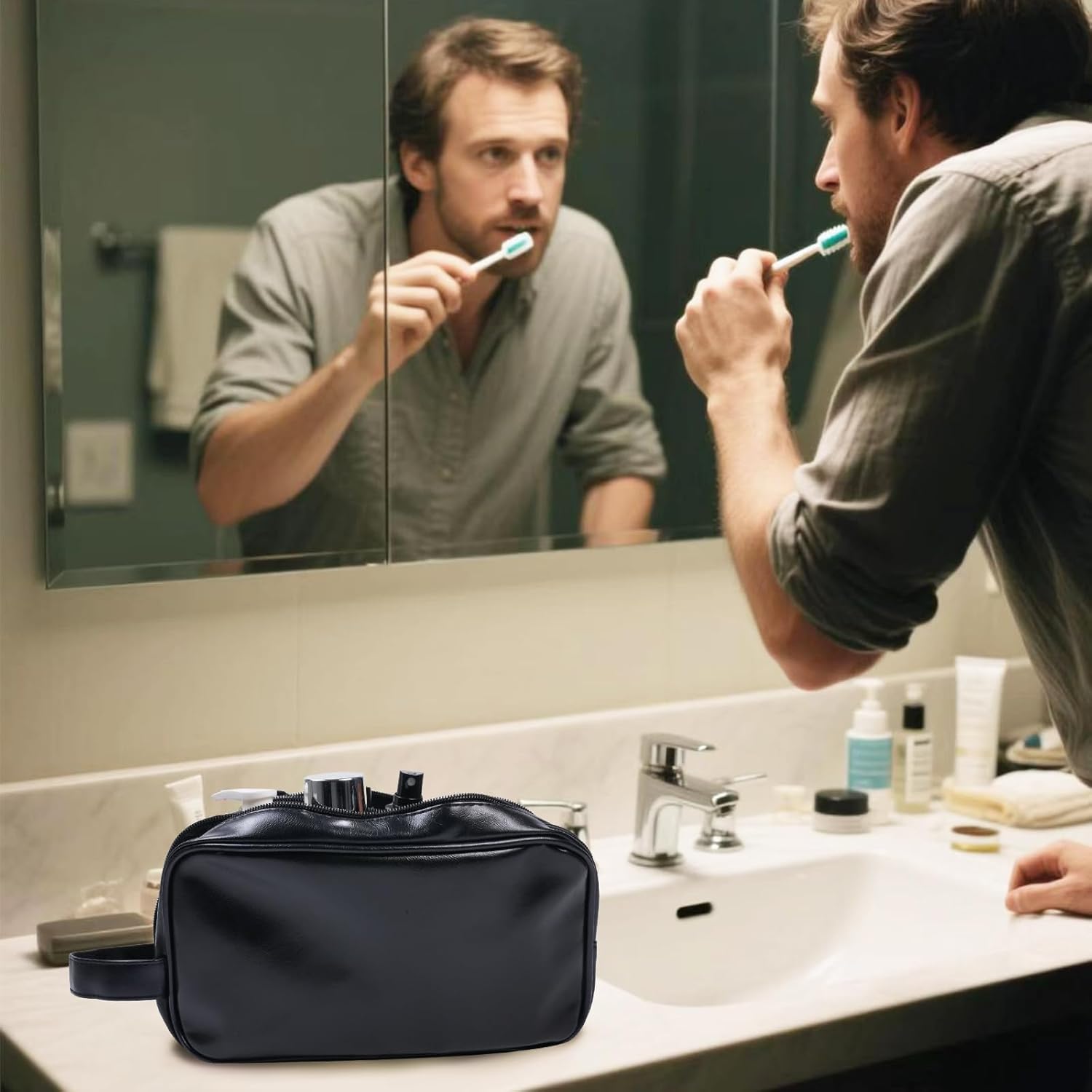 Men Large Travel Dopp Kit Toil - огляд і ціна Men Accessories Kit Bag